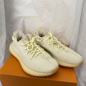adidas Yeezy Boost 350 V2 Butter men size 6.5 women size 7.5